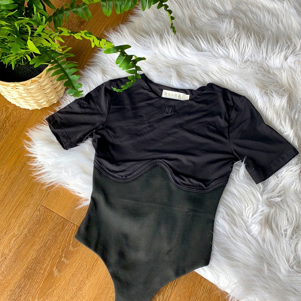Two texture, crew neck, silky bodysuit
